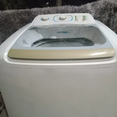 Maquina lavar eletrolux 15,2 funcionando