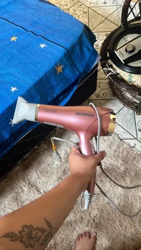 Secador mondial 220v golde Rose