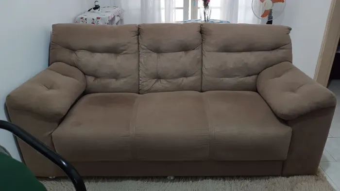 Sofá 3 e 2 lugares com percinta tecido Suede