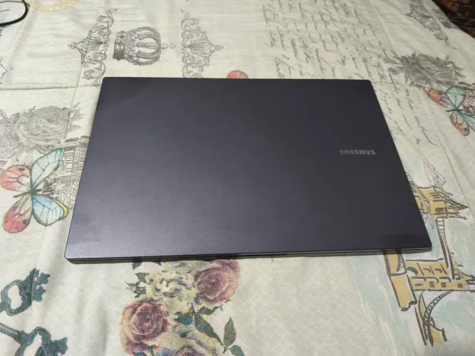 Samsung book 4 i5 16gb 256gb usado