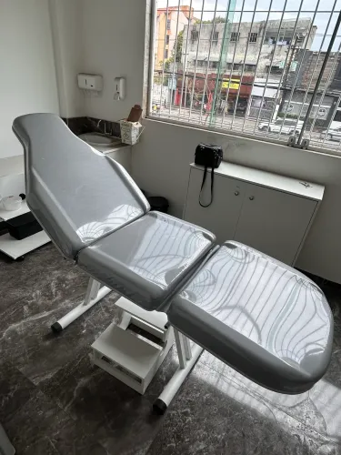 Kit Maca e Mocho Prata Pontual Estética