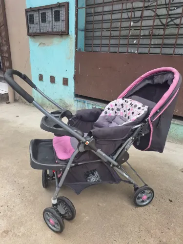 Carrinho de bebê COSCO 