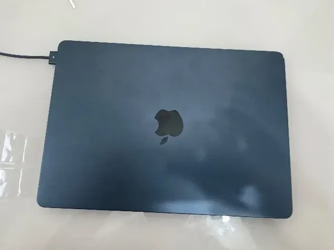 MacBook Air M4 bateria 100% de bateria na garantia apple