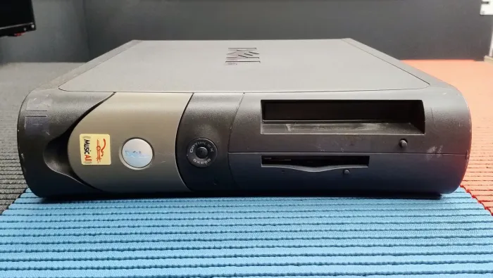 COMPUTADOR PENTIUM 4 - DELL OPTIPLEX GX260 - WINDOWS XP - SÓ CPU/GABINETE