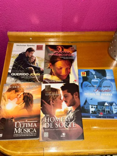 Nicholas Sparks