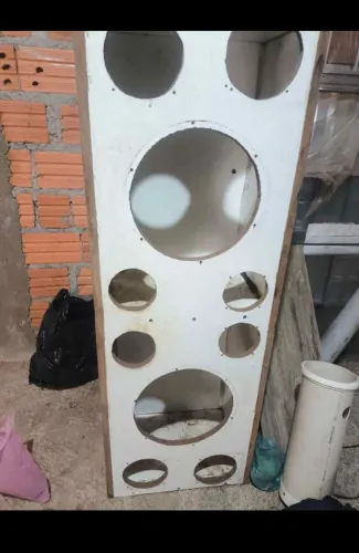Caixa de som para  2 falantes 12p , 4 cornetas 2 twitter e 2 dutos 