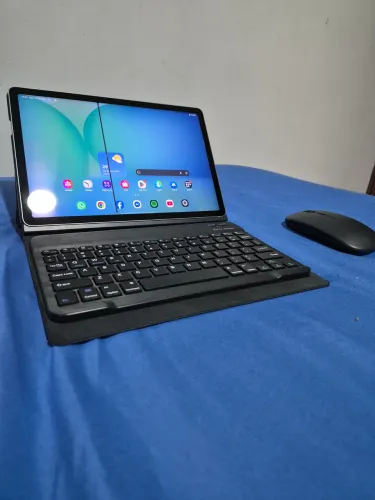 Galaxy Tab 10 FE Tablet