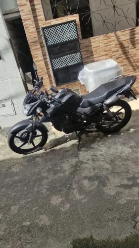 Moto pra alugar