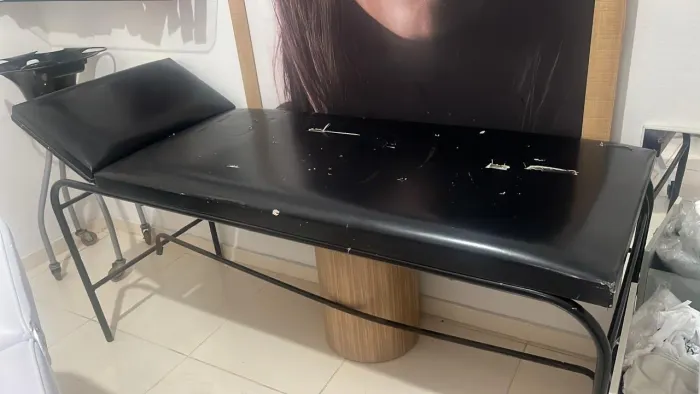 Maca semi nova ( com algumas marcas de uso)