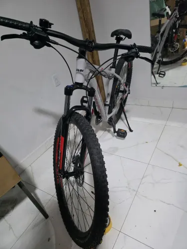 Bicicleta caloi nova, nunca usada 