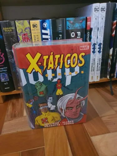 Omnibus x-táticos editora panini novo, lacrado