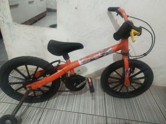 Bicicleta pra criança
