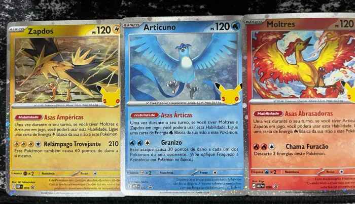 42 cartas Pokémon 30 anos