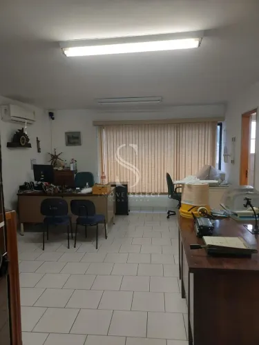 Ipiranga, Casa Comercial de 464m² com renda.