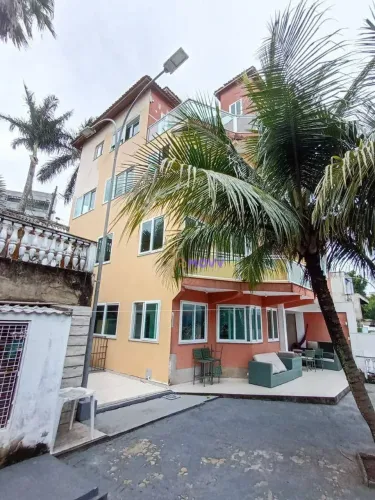 Casa com 6 quartos para alugar, 500 m² por R$ 12.533/mês - Piratininga - Niterói/RJ