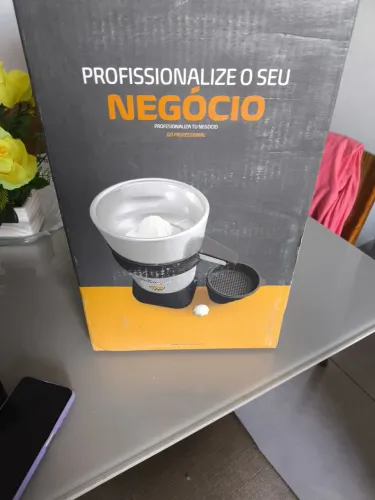 Espremedor de laranja profissional