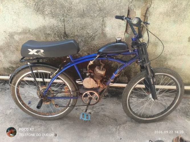 Vende-se motorizada