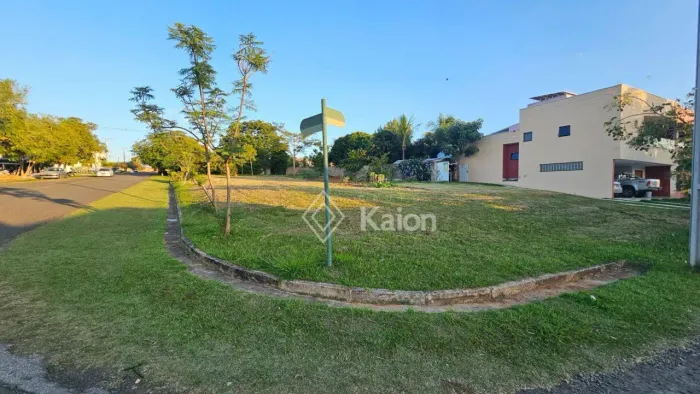 Terreno à venda no Condomínio Palmeiras Imperiais em Salto/SP