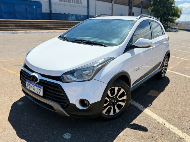 Hyundai HB20X Style 1.6 Flex 16V Mec. 2017