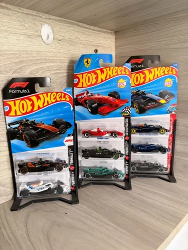 Hot wheels Formula 1 Mainlines 8 minis