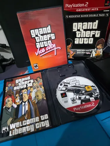 Box Gta 3 e Gta Vice City Double Pack Ps2 completo seminovo.