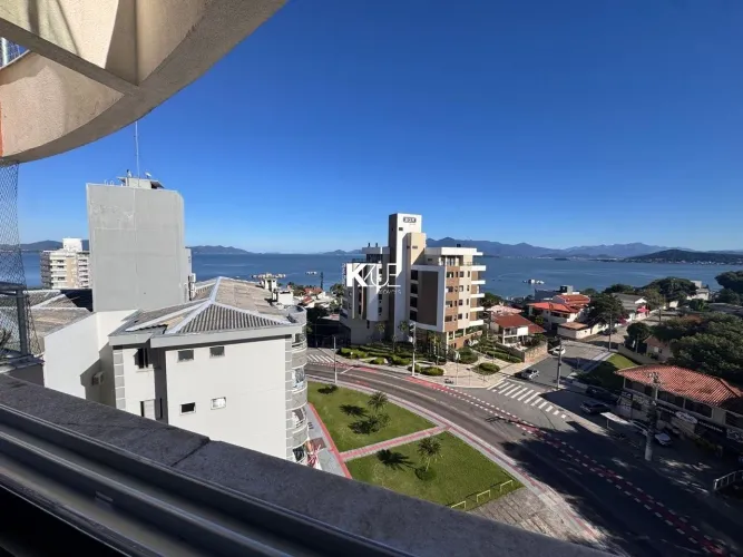 3 dormitórios, 3 banheiros e com vista mar deslumbrante no itaguaçu