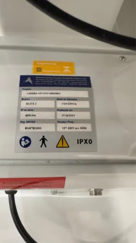 Vendo cadeira elétrica para consultório
