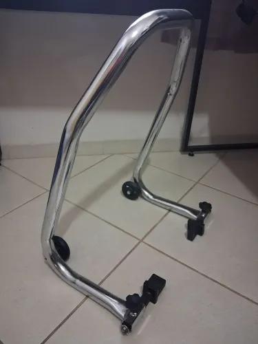 Cavalete universal pra moto