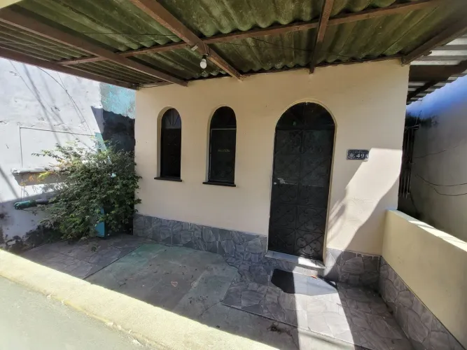 Casa pequena para alugar