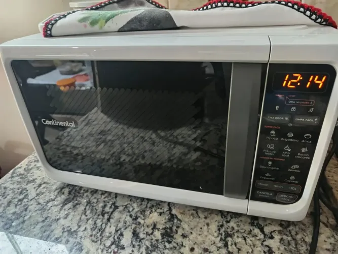 Microondas Continental 21litros 