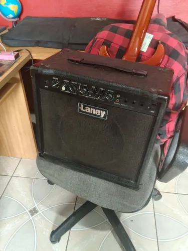 amplificador de guitarra Laney LX35R