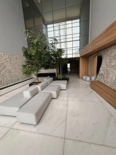 Excelente apartamento no Ed Quality Alberto Maranhão - Andar super alto bem localizado