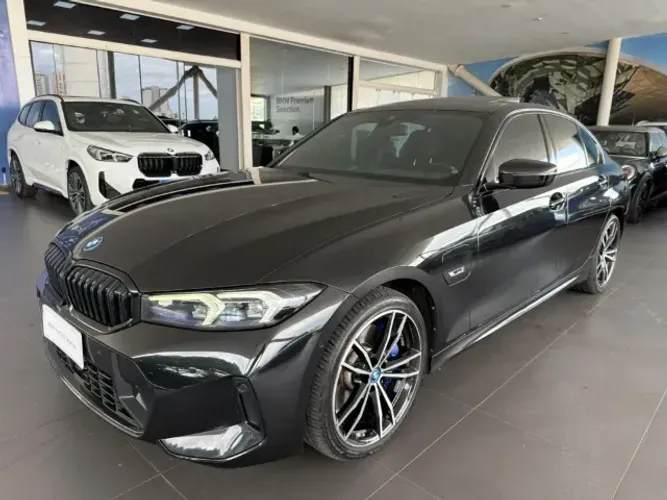 BMW 330E M Sport 2.0 Turbo Híbrido AU 2023