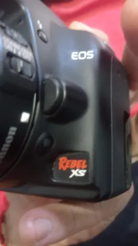 Camera Canon Rebel xs 