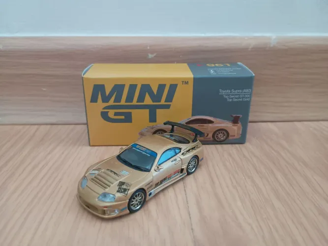 Miniatura toyota supra top secret mini gt 1:64