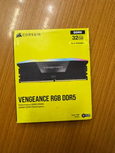 Memória RAM Corsair Vengeance, RGB, 32GB (2x16GB), 6000MHz, DDR5, CL38, Intel XMP, Preto -