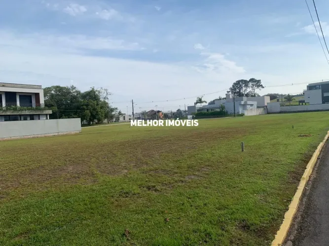 Caledônia Private Village - Terreno à venda no Condomínio Caledônia em Camboriú.