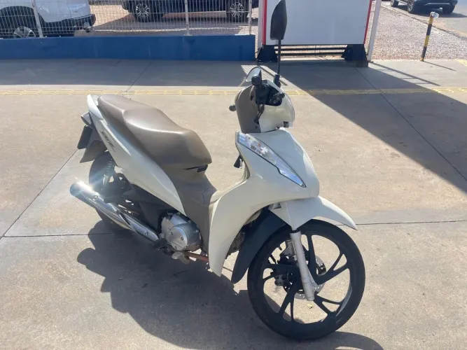 Honda Biz 125 2023
