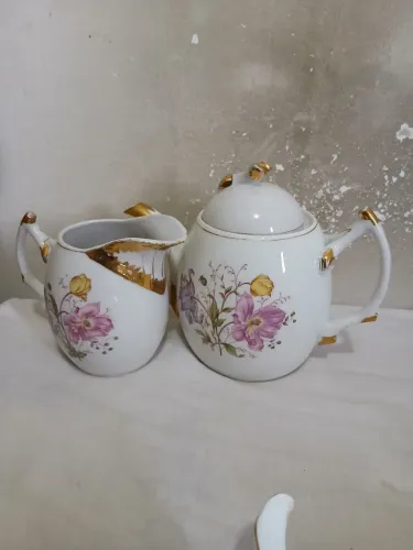 Jogo de bules de porcelana 