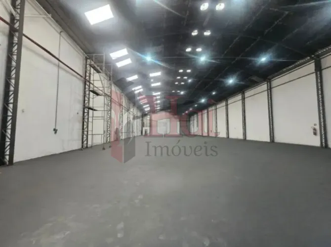 Galpão para Venda ou Locação na Vila Maria - 1.160m² com Excelente Localização