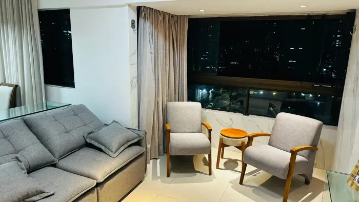 Apartamento 3 quartos mobiliado na Madalena próximo à Av Beira Rio