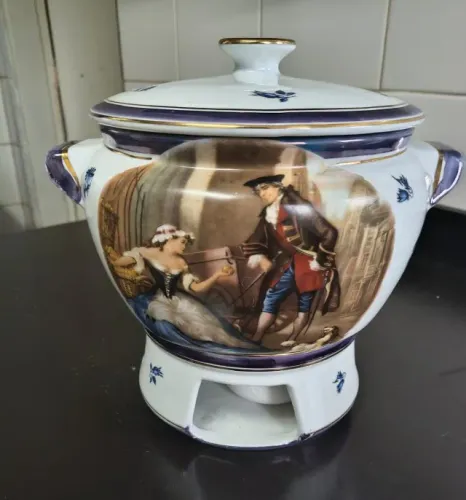 Sopeira Terrina Porcelana com Réchaud Vintage Decorada