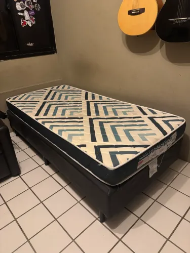 Kit Cama de Solteiro Pro Saúde Confortavel 22 + Base Couri