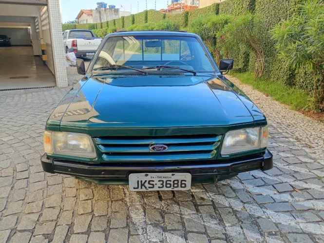 Ford Pampa L 1.8i / 1.8 (álcool) 1993