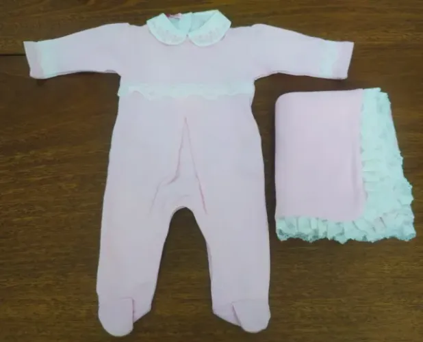 Macacão Para Bebê Rosa Com Manta (saída De Maternidade)