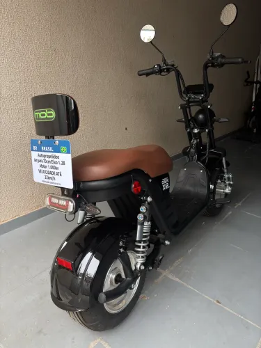 SCOOTER ELÉTRICA MOTOCHEFE X12 - APENAS 30 KM