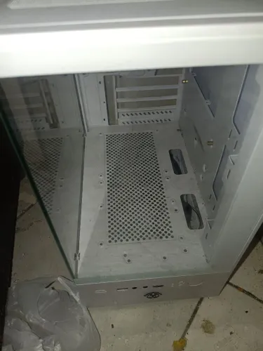 Gabinete Gamer Branco com vidro temperado