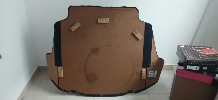 Tampão de porta malas