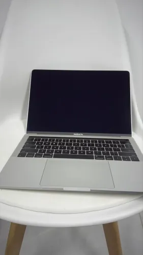 MACBOOK PRO 512GB TOUCH BAR