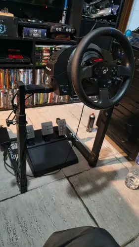 Cockpit para Volante e pedal Thrustmaster ou G29 R$ 250! Vai com o apoio câmbio!